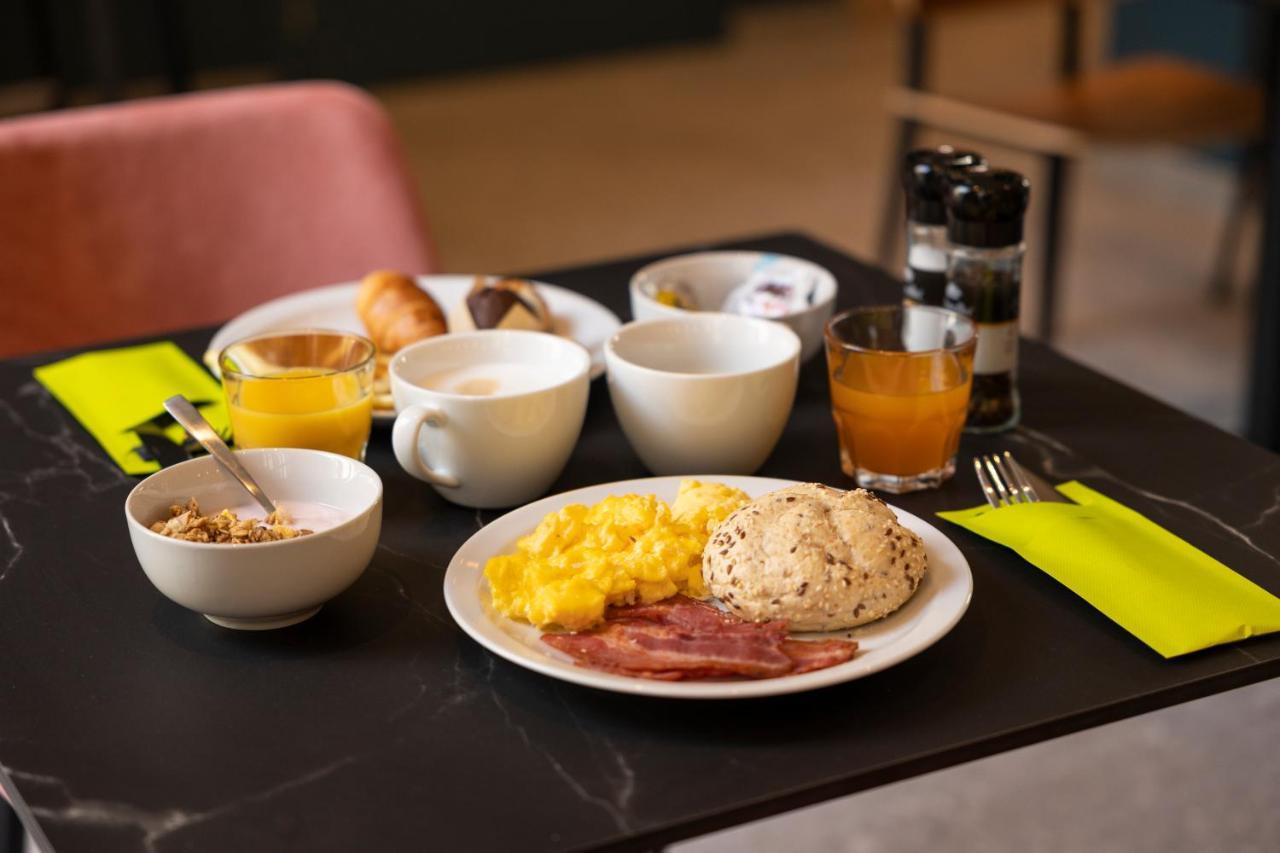 B&B Hotel ฮัสเซลต์ ภายนอก รูปภาพ